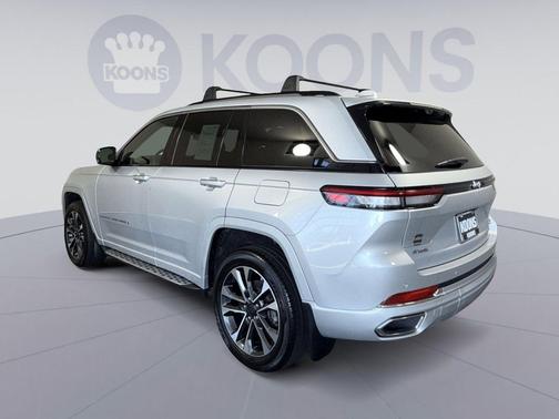 Silver Zynith 2022 Jeep Grand Cherokee Overland