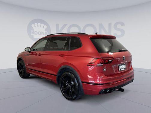 Red Metallic 2024 Volkswagen Tiguan 2.0T SE R-Line Black 4MOTION