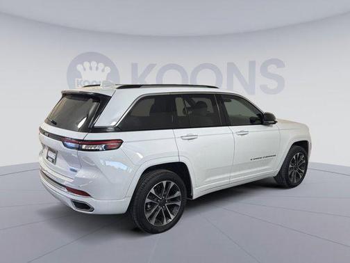 2023 Jeep Grand Cherokee Overland