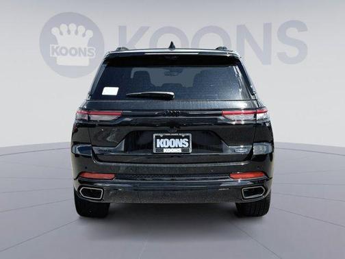 2025 Jeep Grand Cherokee Summit