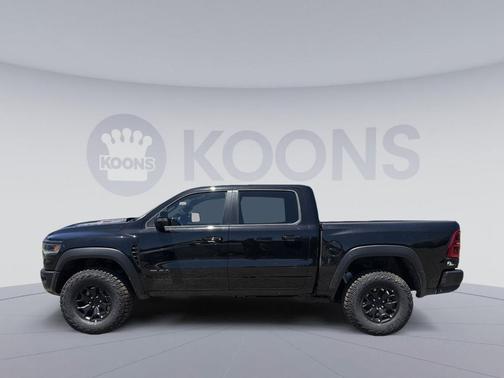 Diamond Black Crystal Pearlcoat 2026 RAM 1500 RHO Crew Cab 4x4 5'7' Box