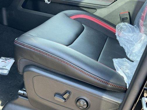 2025 RAM 1500 RHO Crew Cab 4x4 5'7' Box