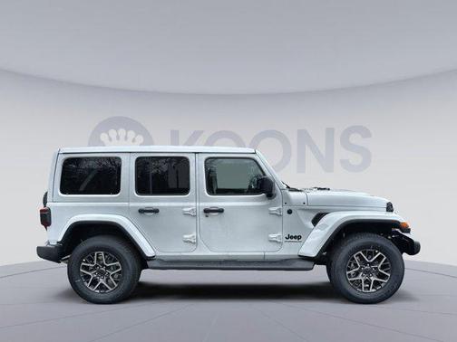 2026 Jeep Wrangler 4-Door Sahara 4x4