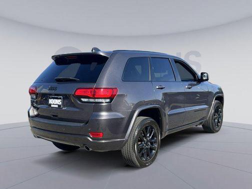 2021 Jeep Grand Cherokee Laredo