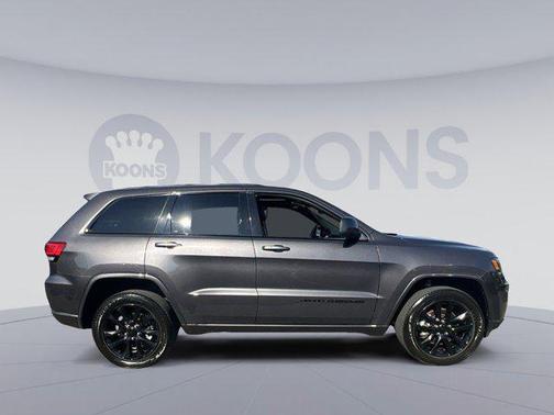 2021 Jeep Grand Cherokee Laredo