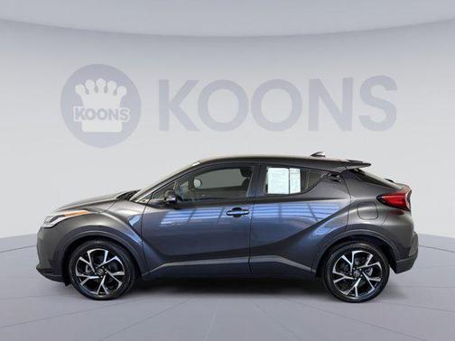 2021 Toyota C-HR XLE