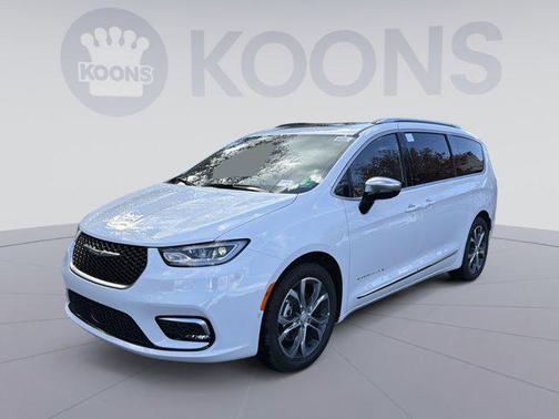 2026 Chrysler Pacifica L