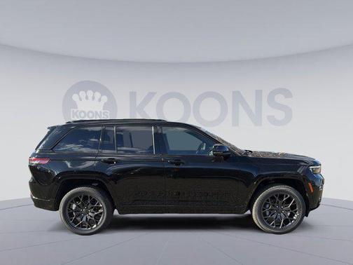 2025 Jeep Grand Cherokee Summit