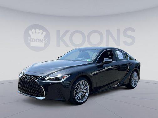 2022 Lexus IS 300 Base