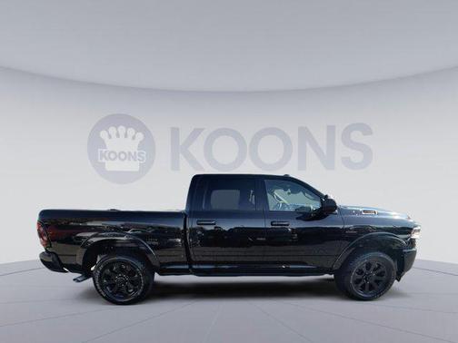 2022 RAM 2500 Laramie Crew Cab 4x4 6'4' Box