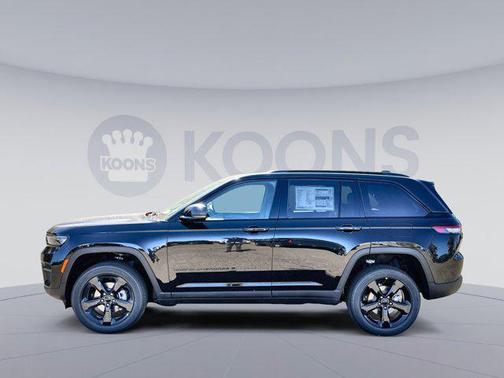 2025 Jeep Grand Cherokee Altitude