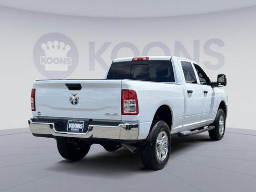2024 RAM 2500 Tradesman Crew Cab 4x4 6'4' Box