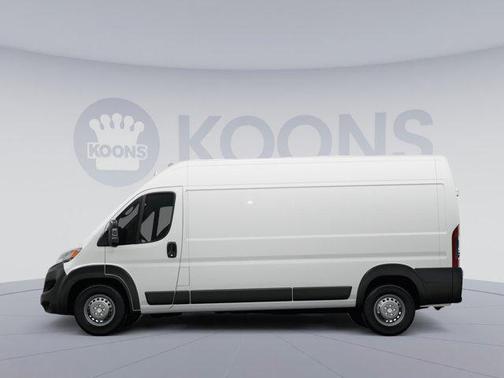 2024 RAM 2500 Tradesman Crew Cab 4x4 6'4' Box