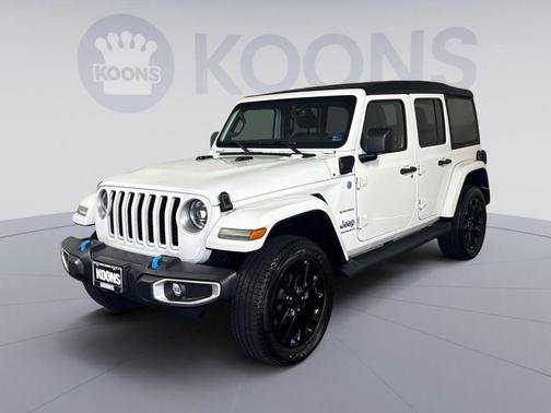 Bright White Clearcoat 2023 Jeep Wrangler 4xe Sahara