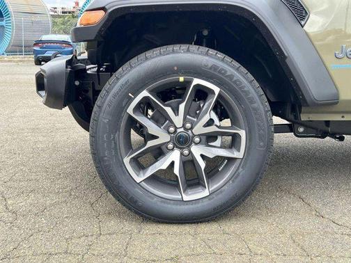 2025 Jeep Wrangler 4xe Sport S