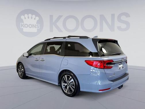 Green 2023 Honda Odyssey Touring
