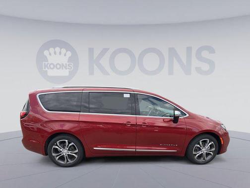 2026 Chrysler Pacifica L