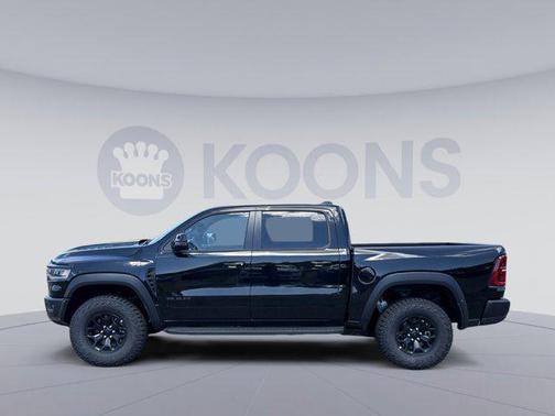 Diamond Black Crystal Pearlcoat 2026 RAM 1500 RHO Crew Cab 4x4 5'7' Box