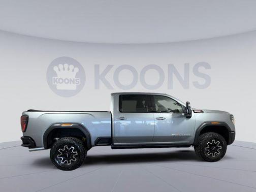 Sterling Metallic 2025 GMC Sierra 2500 AT4X