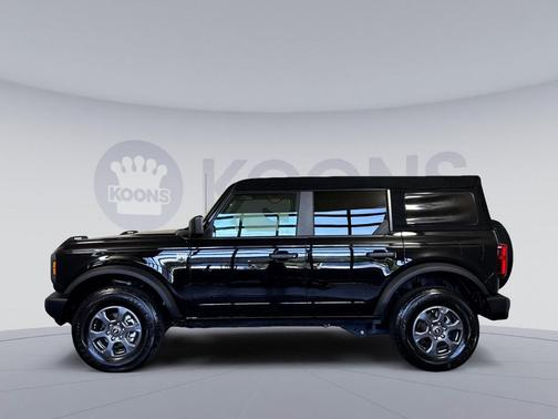 SHADOW BLACK 2023 Ford Bronco Big Bend