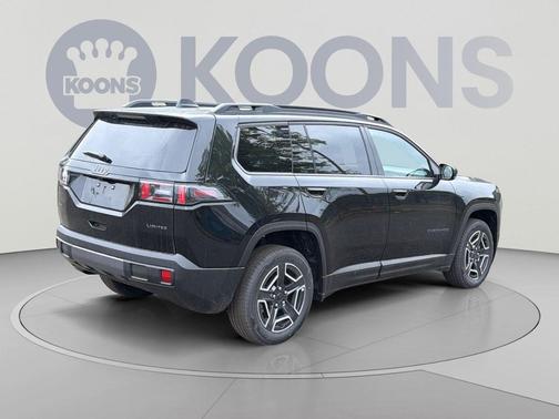 Diamond Black Crystal Pearlcoat 2026 Jeep Cherokee Limited