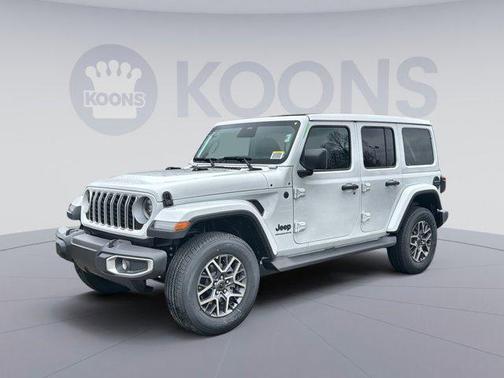 2026 Jeep Wrangler 4-Door Sahara 4x4