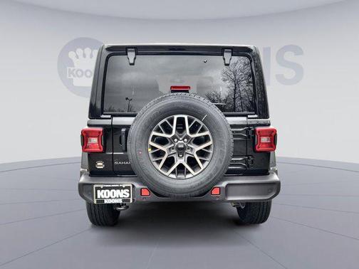 2026 Jeep Wrangler 4-Door Sahara 4x4