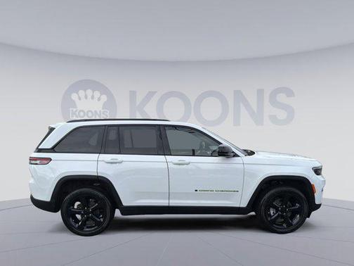 2023 Jeep Grand Cherokee Altitude