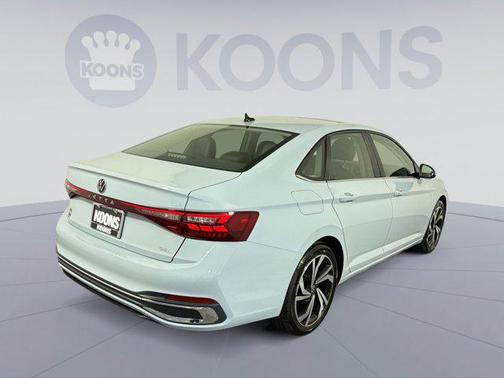 Gray 2025 Volkswagen Jetta 1.5T SEL