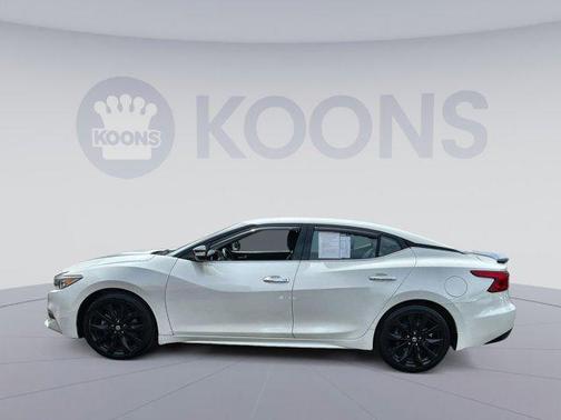 2017 Nissan Maxima 3.5 SR