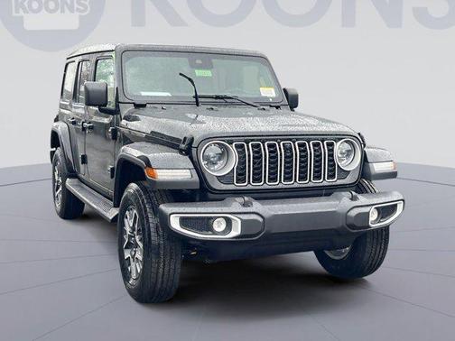 2025 Jeep Wrangler 4-Door Sahara 4x4