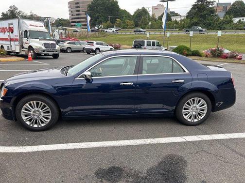 2014 Chrysler 300 S