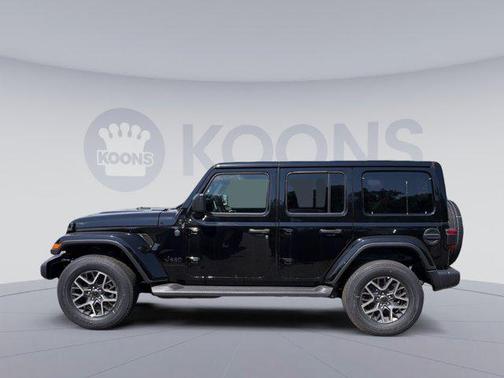 black clearcoat 2026 Jeep Wrangler 4-Door Sahara 4x4