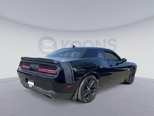 2016 Dodge Challenger R/T Scat Pack