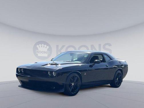 2016 Dodge Challenger R/T Scat Pack