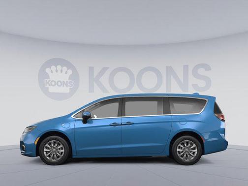 2022 Chrysler Pacifica L