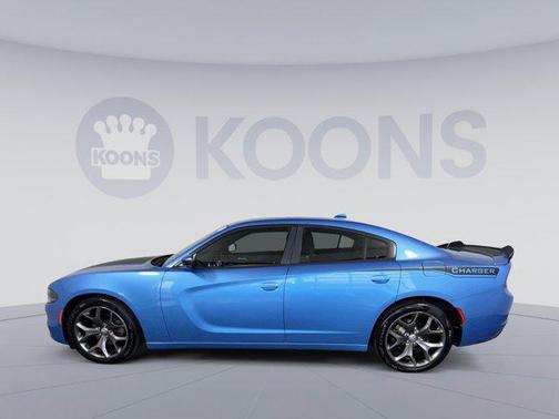 2015 Dodge Charger SXT