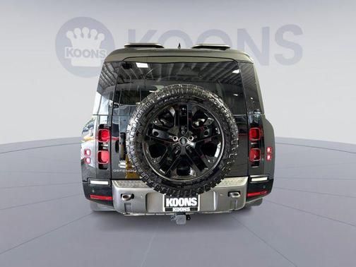 Santorini Black Metallic 2024 Land Rover Defender 130 P400 Outbound