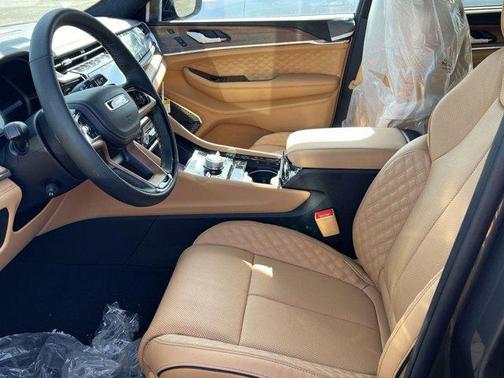2025 Jeep Grand Cherokee L Summit Reserve