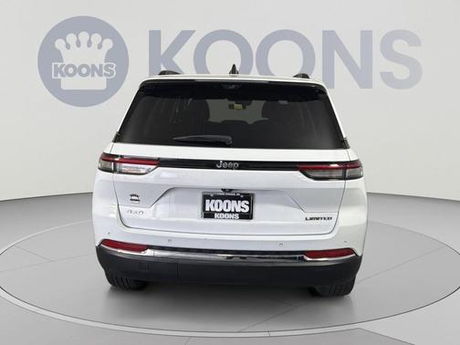 Bright White Clearcoat 2023 Jeep Grand Cherokee Limited