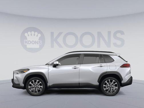 Wind Chill Pearl 2023 Toyota Corolla Cross XLE