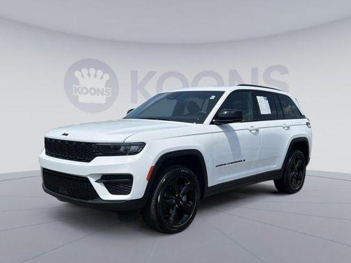 2023 Jeep Grand Cherokee Altitude