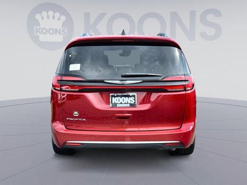 2026 Chrysler Pacifica L