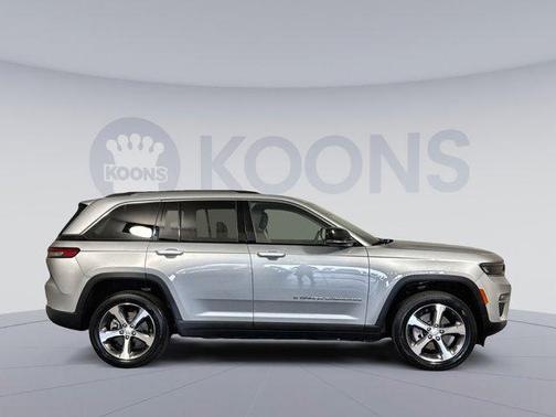 2023 Jeep Grand Cherokee 4xe Base