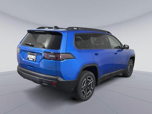 Hydro Blue Pearlcoat 2026 Jeep Cherokee Laredo 4x4
