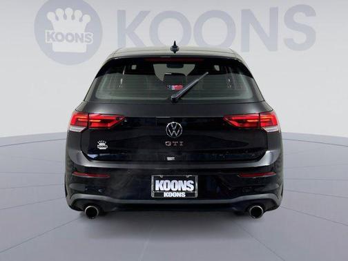 2024 Volkswagen Golf GTI 2.0T SE DSG