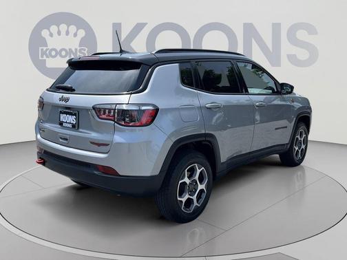 Billet Silver Metallic Clearcoat 2022 Jeep Compass Trailhawk