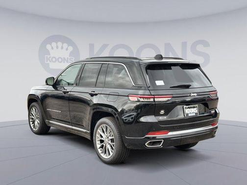 2025 Jeep Grand Cherokee Summit