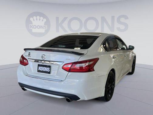 2017 Nissan Altima 2.5 SV