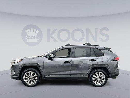 2024 Toyota RAV4 XLE Premium